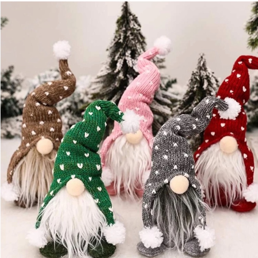 NWT GNOME PINK EACH